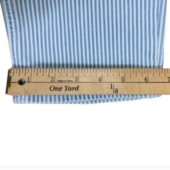 Old Navy Extra High Rise Jeans Women's 4 Sky Hi Straight Blue Striped Button Fly - Picture 15 of 16